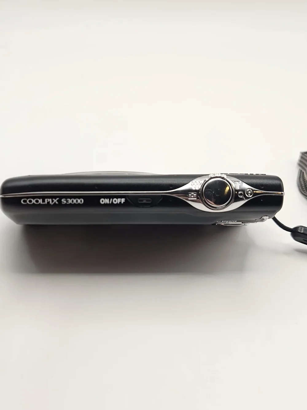 Nikon Coolpix S3000 12.0MP Digital Camera